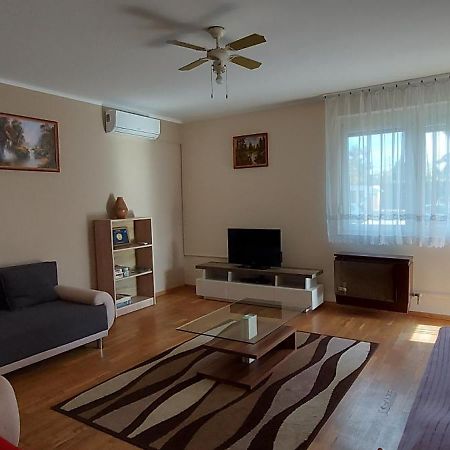 Balaton Apartman Балатонбоглар Экстерьер фото